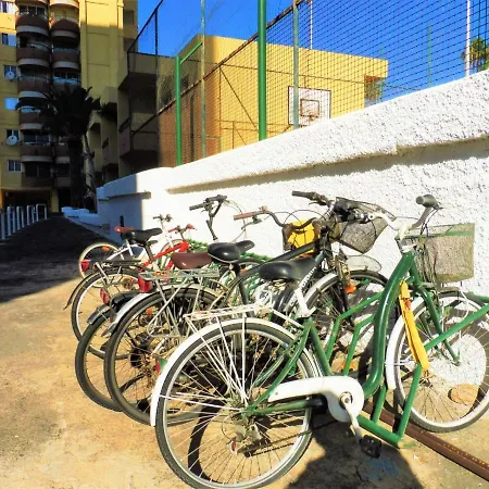 Sunny Skies Tenerife Apartamento *