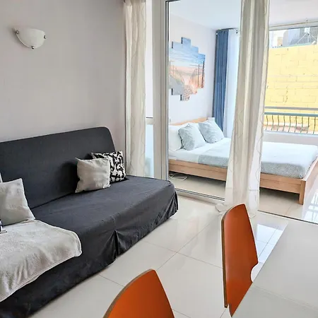 Sunny Skies Tenerife Los Cristianos (Tenerife)